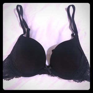 Victoria’s Secret Black Dream Angels Push-up 34B!
